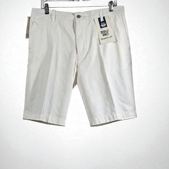 Dockers NWT W33 Men's Perfect Short Flat Front Classic Fit White - Picture 3 of 9